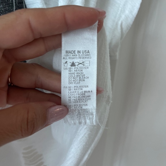 The Clas-sic Distressed "Hi / Bye" Graphic Oversized Tee - Made in USA - Picture 7 of 9